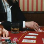 Bankroll pentru turnee de poker: cum îți calculezi numărul de intrări